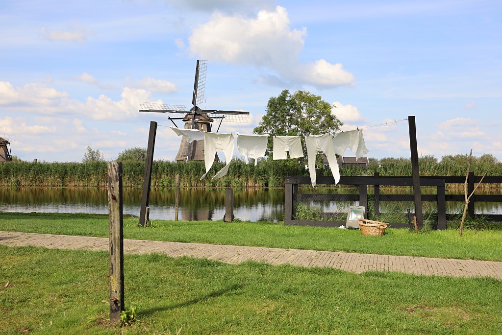 kinderdijk molen molens erfgoed hdr alblasserwaard werelderfgoed polder gemaal gemalen unesco lichtspektakel